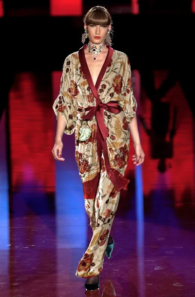 Look 35
